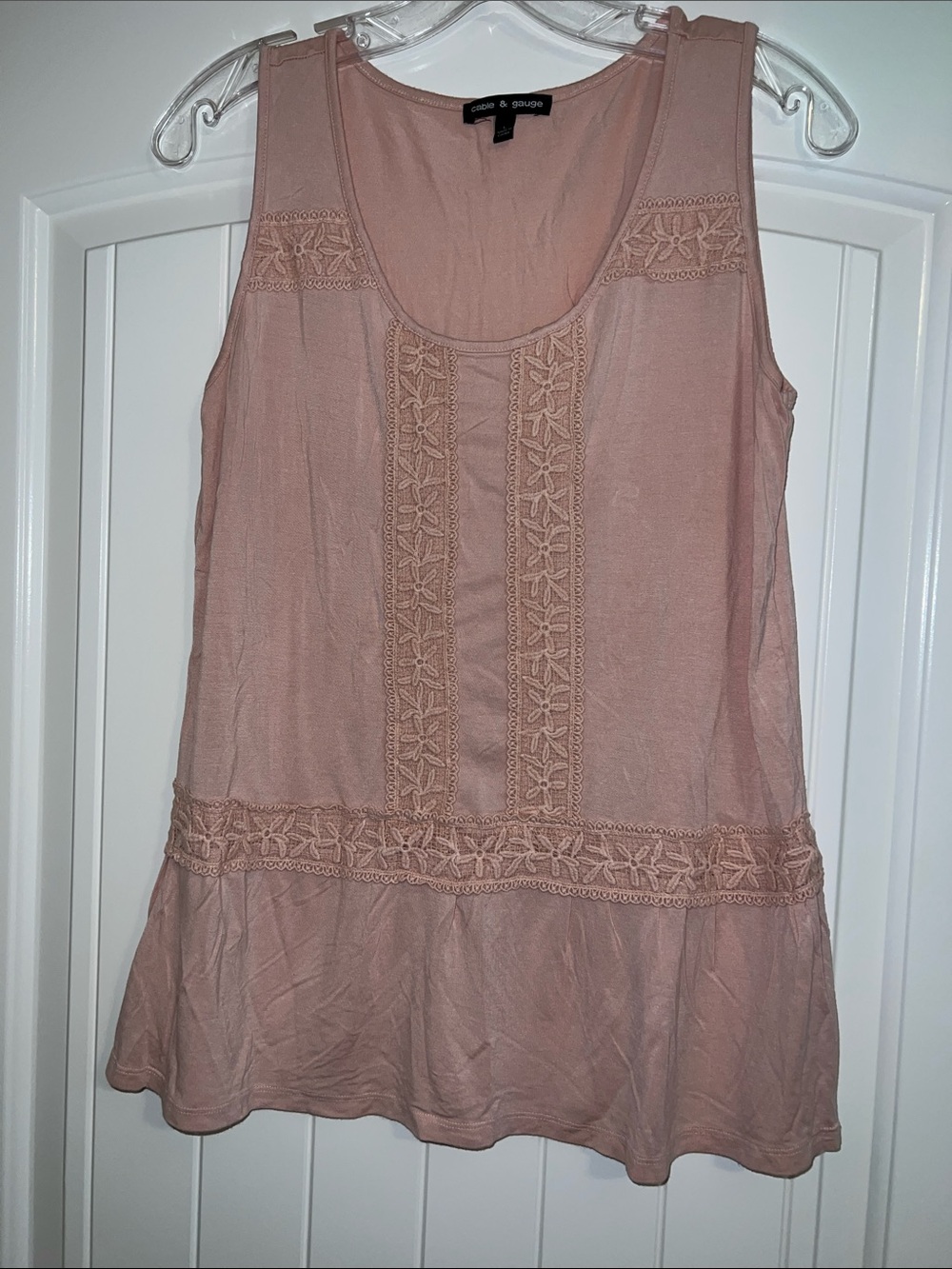 Cable & Gauge Elegant Pink Sleeveless Top